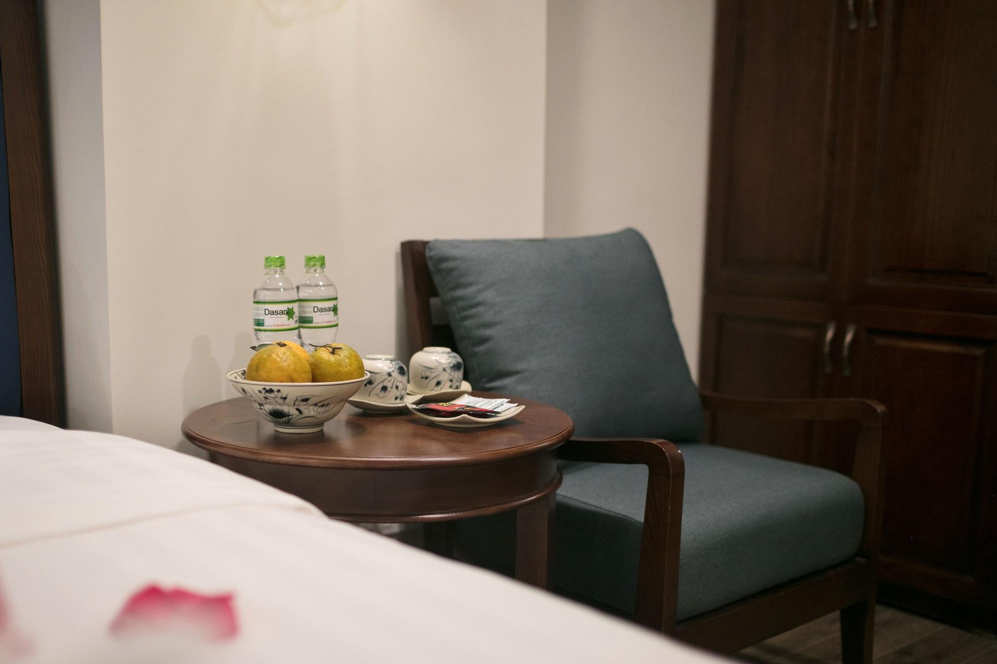 Holiday Emerald Hotel Hanoi Eksteriør billede
